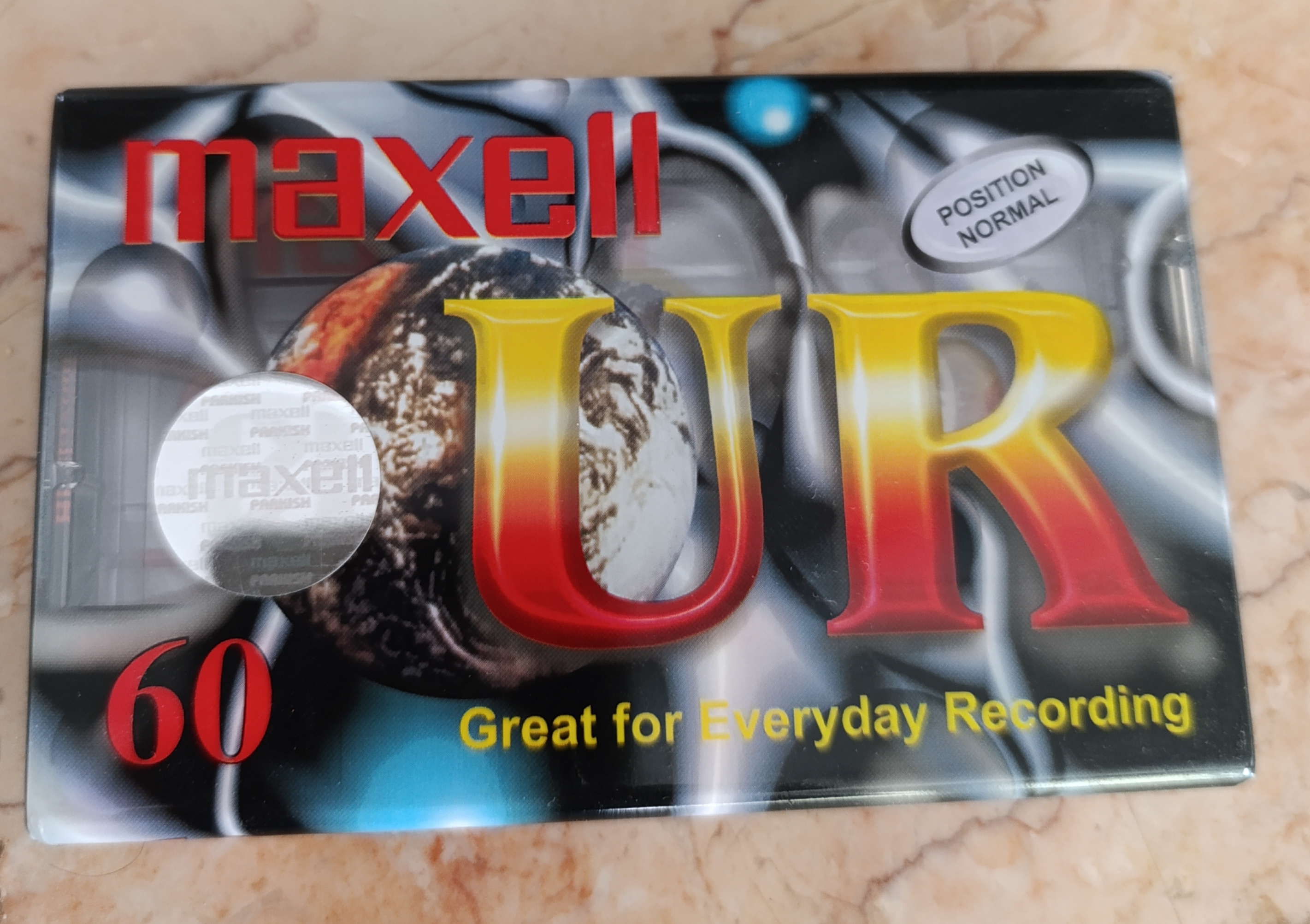 نوار کاست قاب دارخام 60 min مکسل UR قرمز ژاپن maxell UR ساخت هیتاچی مکسل
